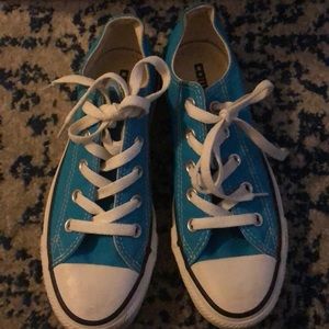 Unisex Converse sneakers